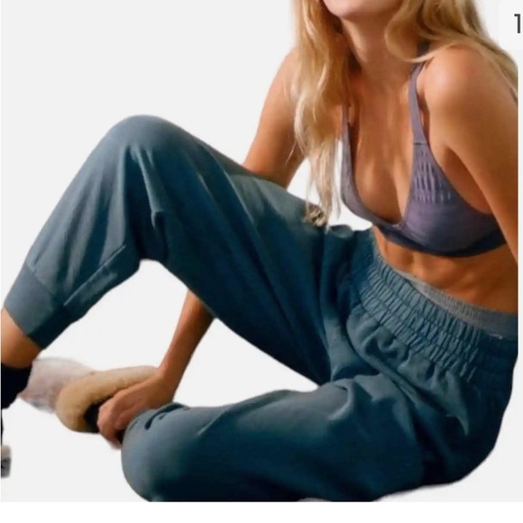 Out From Under Urban Outfitters Women’s Size S Blue Pull On Sweatpants Joggers - Picture 1 of 7